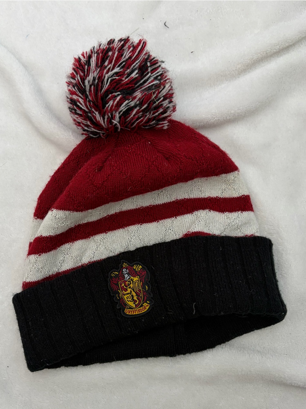 Harry Potter Red, Black & White Pom Beanie Hat - Gryffindor
